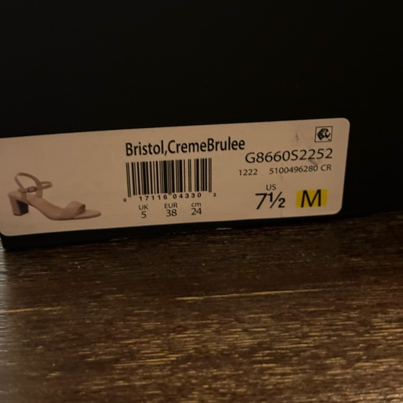 Naturalizer Bristol/crème brûlée size 7 1/2 M - Picture 3 of 4